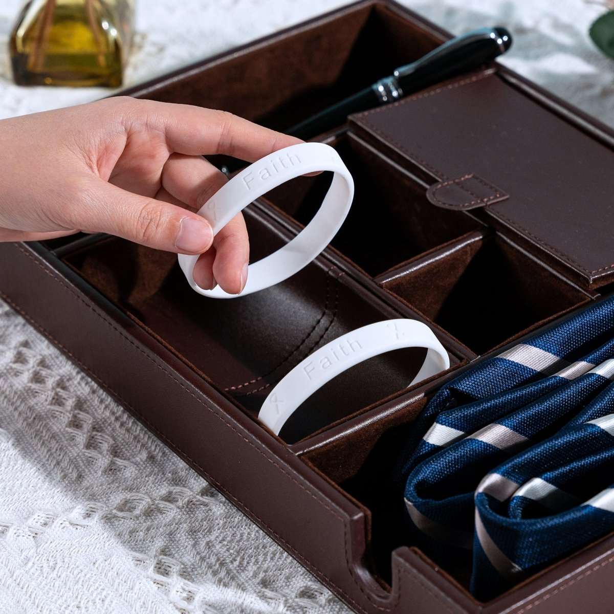 White Silicone Bracelet Wristbands